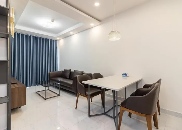 Luxury Apt 2Bd 2Ba Terra Royal
